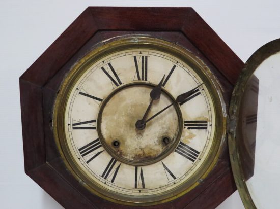 Lote: 15 - Lote: 15 - Reloj antiguo de pared