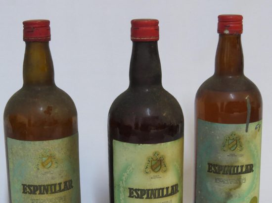 Lote: 85 - Lote: 85 - Botellas de 