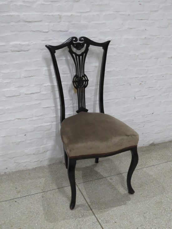 Lote: 35 - Lote: 35 - Silla estilo Danes