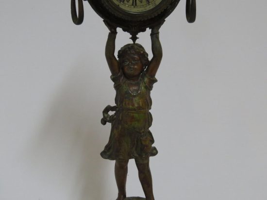 Lote: 110 - Lote: 110 - Reloj de mesa