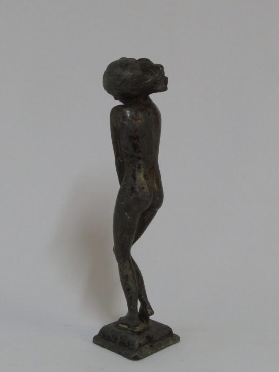 Lote: 27 - Lote: 27 - Estatuilla de plomo