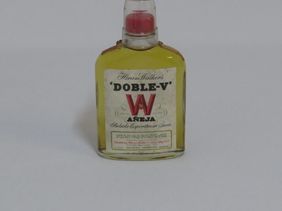 Lote: 152 - Lote: 152 - Botellas de whisky