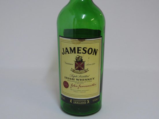 Lote: 24 - Lote: 24 - Botellón Jameson